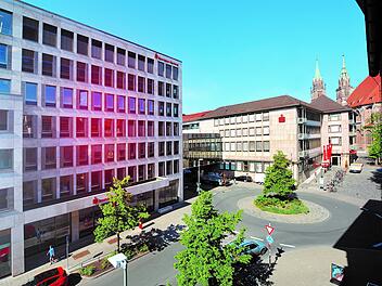 Nürnberg: Sparkasse kündigt tausenden Kunden wegen neuen AGB