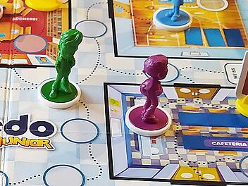 Cluedo junior im Test - Schöner Einstieg in die Cluedo-Welt