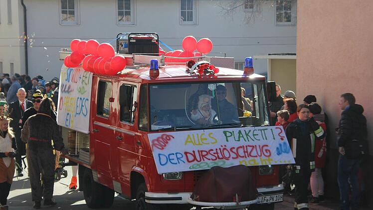 Faschingsumzug in Oberlangenstadt. Foto: Veronika Schadeck