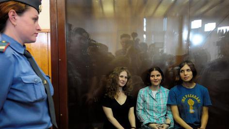 Widerstand und Streit: Die Geschichte Pussy Riots Widerstand und Streit: Die Geschichte Pussy Riots