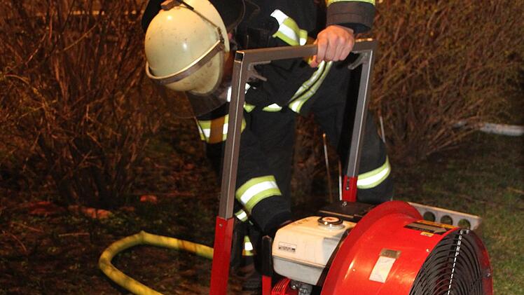 Auch ein Lüfter war im Einsatz.  Foto: Sonny Adam