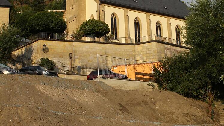 Der Marktplatz in Wallenfels und sein Umfeld sollen in den kommenden Jahren neu gestaltet werden. Foto: Michael Wunder
