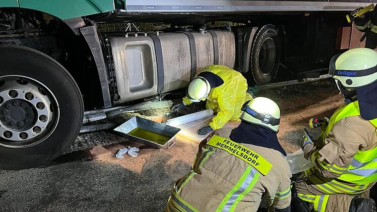 Unfall auf der A73 bei Bamberg: Fahrer muss ins Krankenhaus