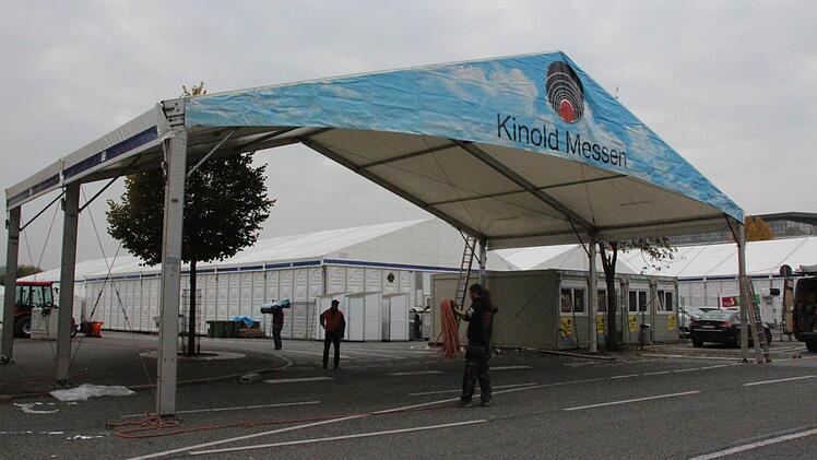 Das Eingangstor steht an der Schützenstraße.