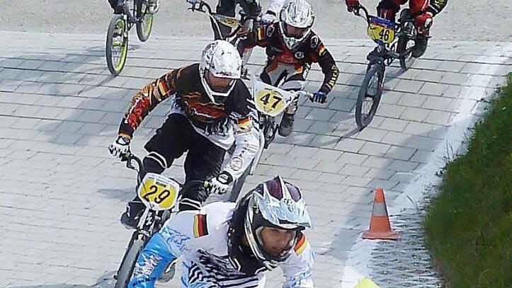 Im Finale der U15 holte sich David Wahl (Startnummer 29) Rang 2.  Foto: privat