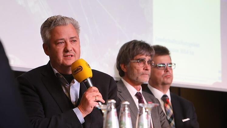 Podiumsdiskussion zum Gewerbepark Geisfelder Straße in der Brose-Arena. Foto: Barbara Herbst