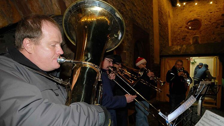 Die Turmbläser sorgten für den musikalischen Rahmen an der historischen Wehrkirche.Gerd Schaar