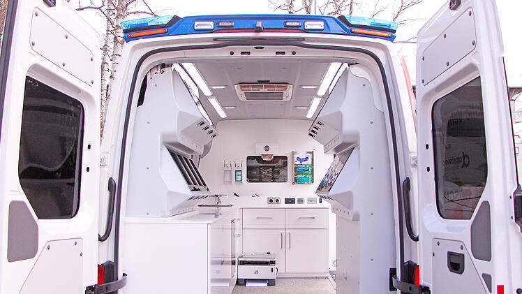 Corona-Diagnostik-Fahrzeug