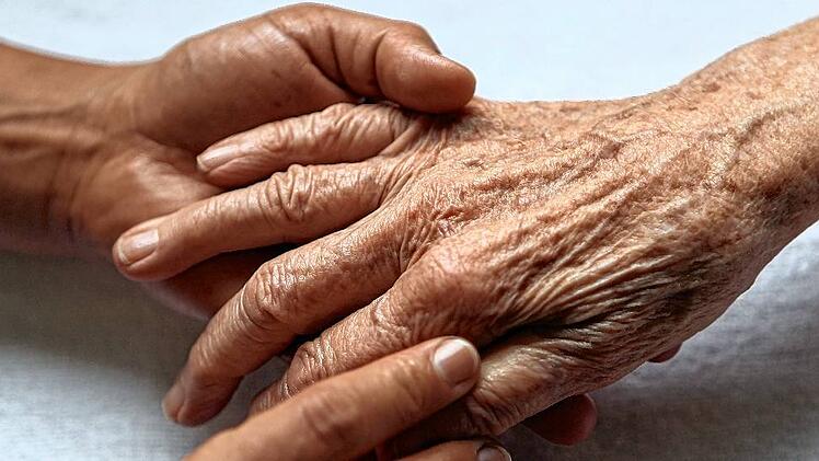 Alzheimer Jahre im Voraus erkennen: Bluttest soll Früherkennung revolutionieren