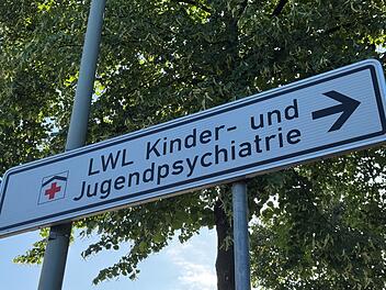 13-jährige Patientin soll Betreuerin angegriffen haben