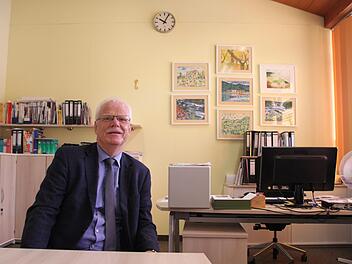 Stefan Bub leitet seit 18 Jahren das Franz-Miltenberger-Gymnasium in Bad Brückenau. Foto: Ulrike Müller