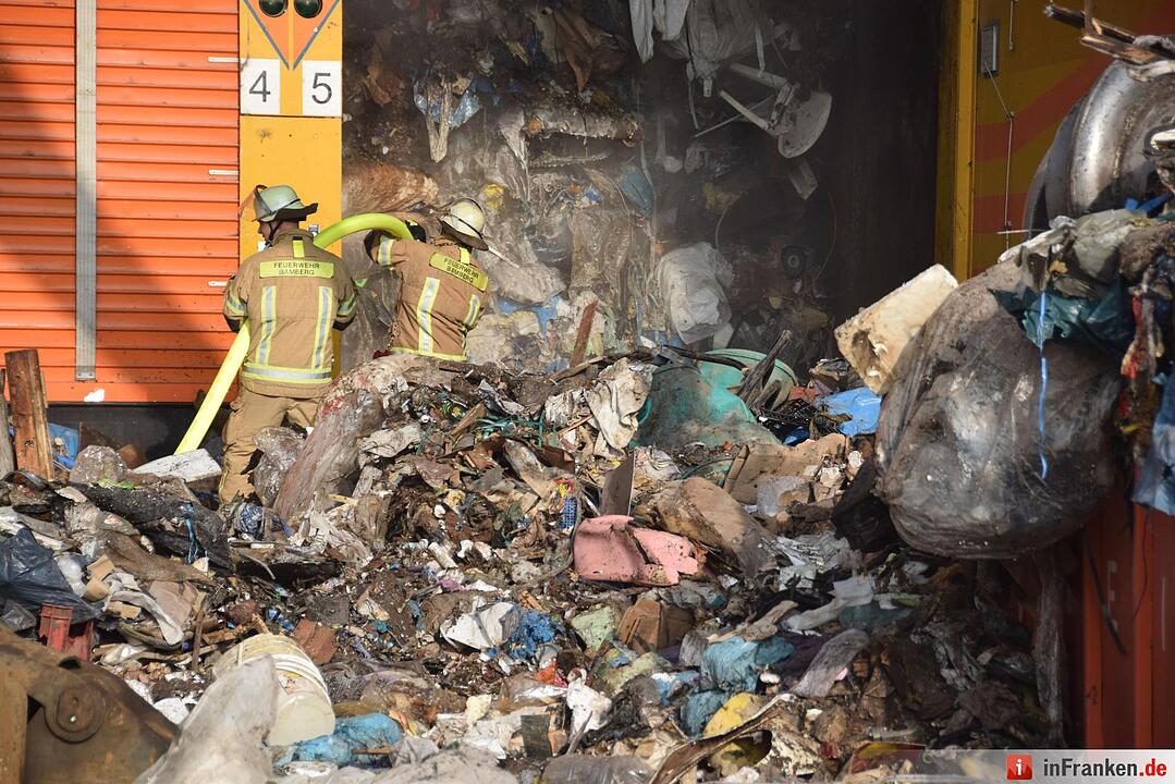 Brand in Müllheizkraftwerk