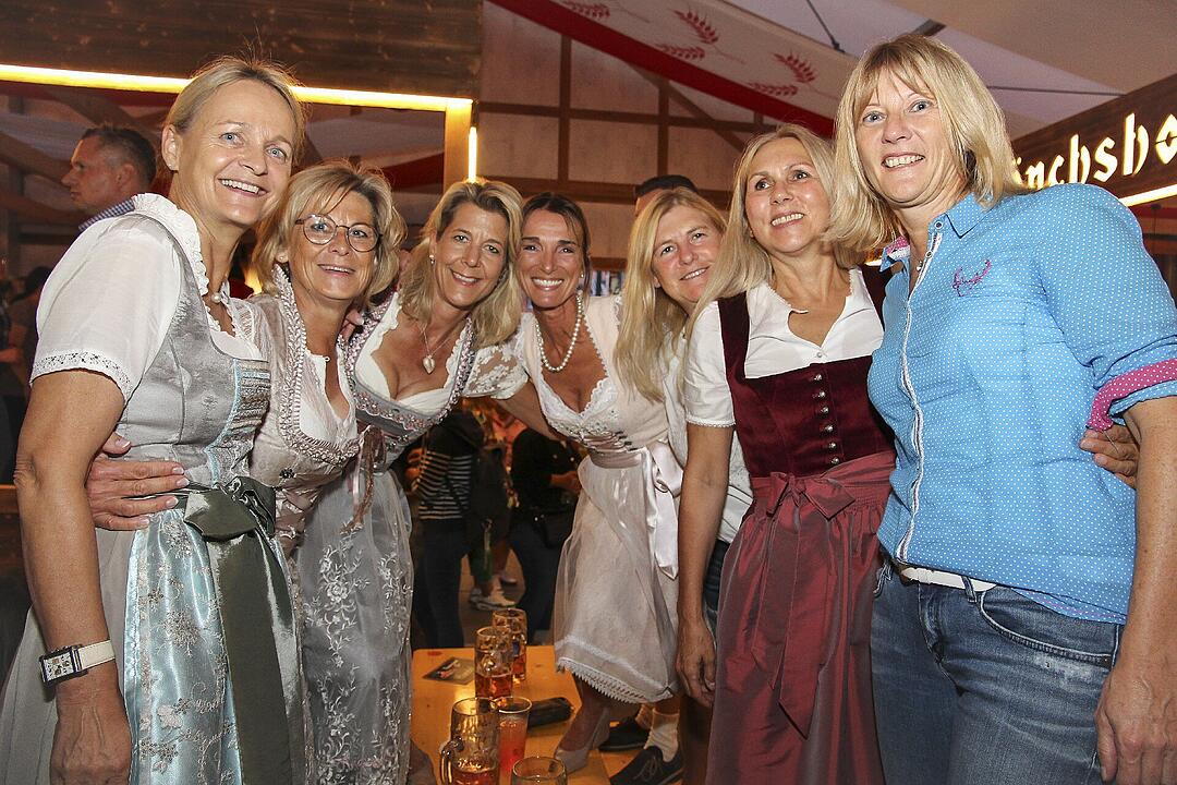 Für Partystimmung sorgten die "Stoapfälzer Spitzbuam"