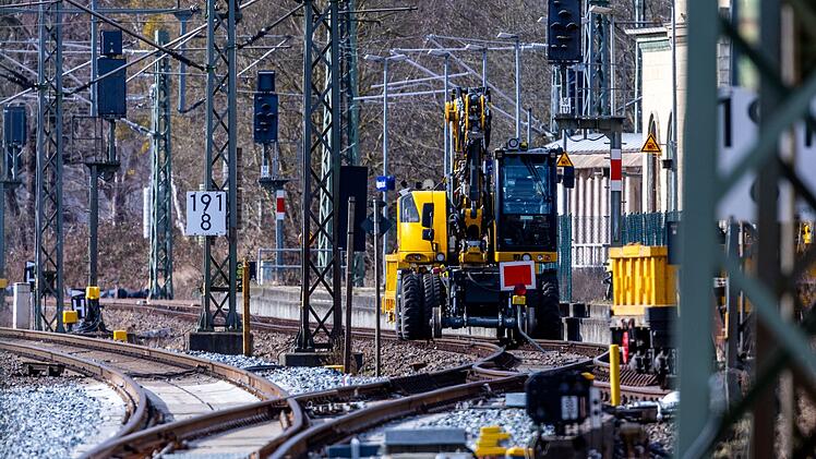 Verz&ouml;gerungen bei Streckensanierung Hamburg-Berlin