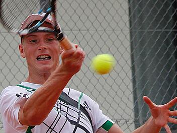 Im Vorjahr noch Vizemeister, diesmal aber beim Uponor-Cup ganz oben: Jan Leithner von der SpVgg Jahn Forchheim.  Foto: Rene Ruprecht