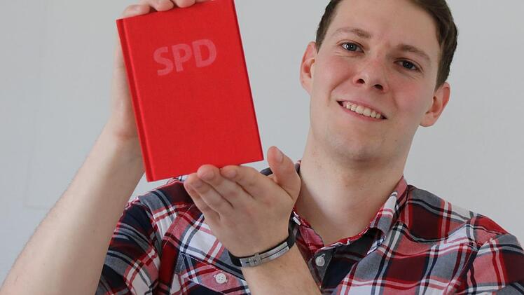 Christian Ritter ist seit Oktober SPD-Mitglied. Der Student aus Haard hat sich lange überlegt, in welche Partei er eintritt, ihm war es wichtig, sich gegen populistische Strömungen zu engagieren. Foto: Ralf Ruppert