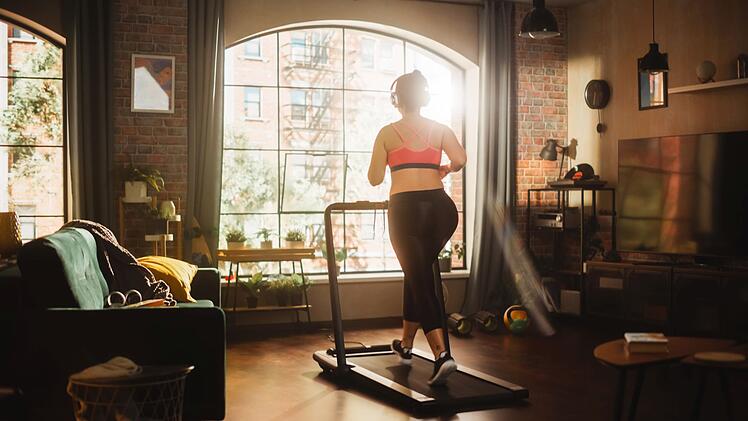 Training, Fitness, Sport, Heimtraining, Sportgerät, Fitnessgerät, Gerät, Ausdauer, Ausdauertraining, Trainieren, Gesundheit