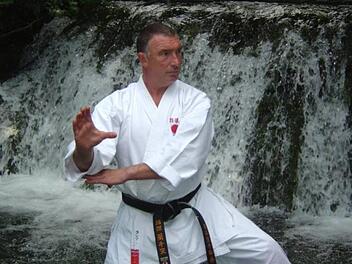 Henry Landeck trägt den Karate-Virus in sich - und inzwischen den 6. Dan (Schwarzgurt). Foto: privat