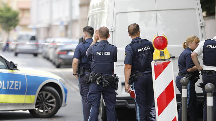 Verdächtiger Gegenstand gefunden: Polizeieinsatz in Nürnberg