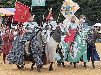 So kann man sich den Einzug der Ritter vorstellen.  Foto: B & K