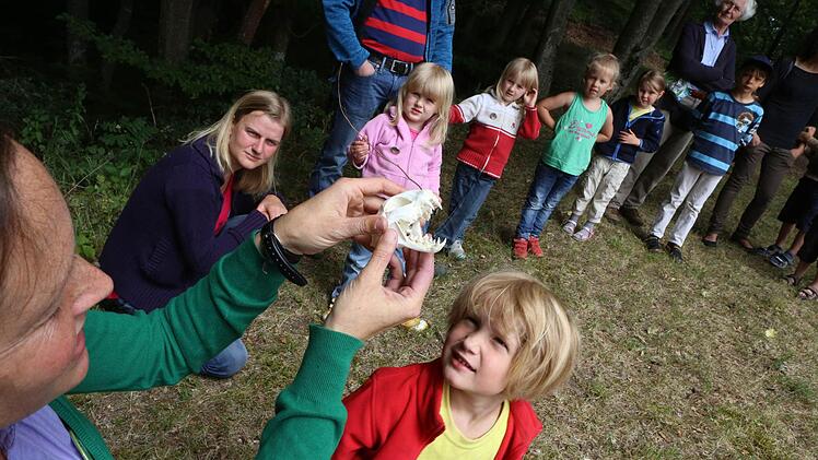 Und auch Zähne gezeigt.