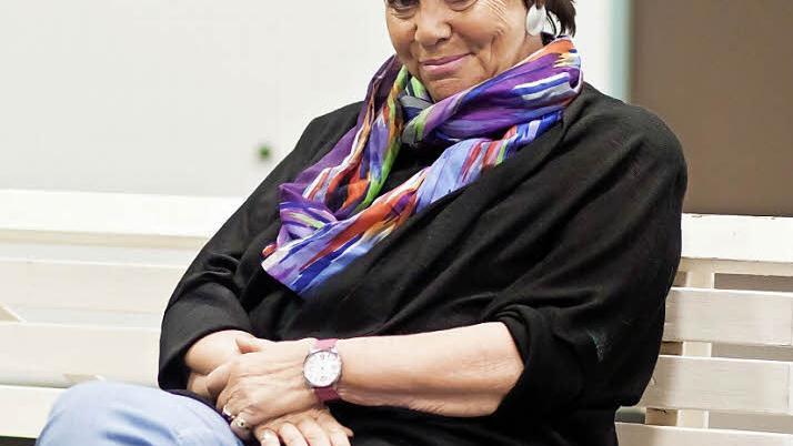 Mit Puccinis "Bohème" zurück in Coburg: Brigitte Fassbaender (hier auf der Probebühne am Oberen Bürglaß) begann ihre Regie-Karriere 1990 am Landestheater. Foto: Jochen Berger