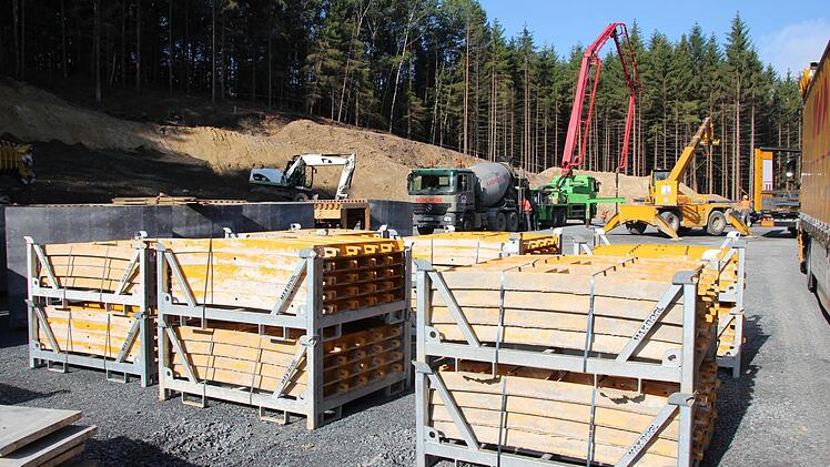 Die Schalungsteile für das Fundament von Windrad Nummer 5  Foto: Friedwald Schedel