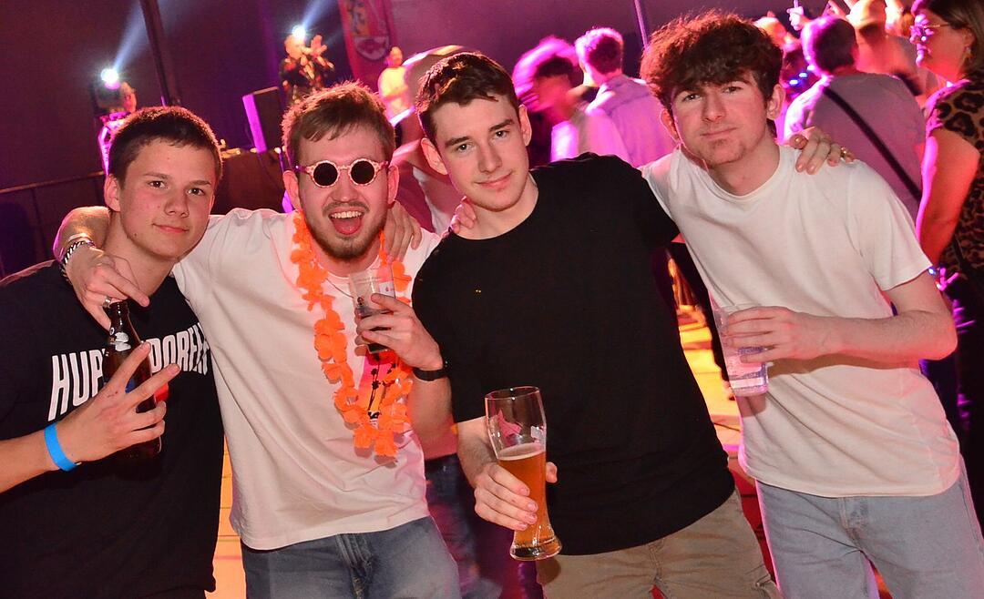 MALLE PARTY mit DJ Ratzi