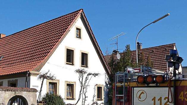 In diesem Haus in der Westheimer Hauptstra&szlig;e l&ouml;ste brennendes Hundefutter einen Feuerwehreinsatz aus.
