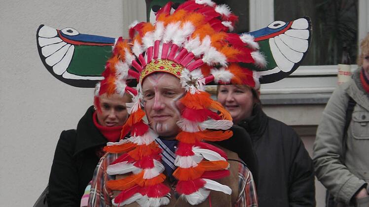 Bürgermeister Michael Ziegler muss sich beim Weiberfasching auch immer wieder seine kleinen Macken vorhalten lassen.