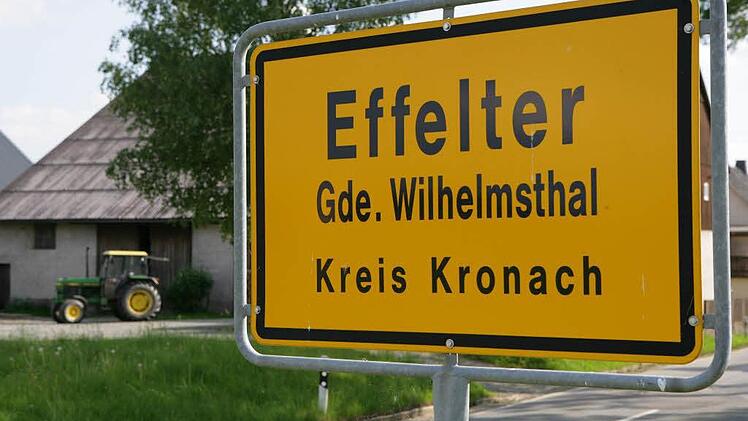 Die Durchfahrt in Effelter ist bis Juni blockiert.  Foto: Matthias Hoch