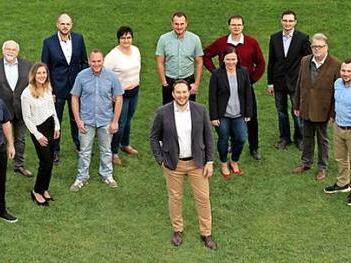 Die Gemeinderatskandidaten der SPD Heiligenstadt mit dem B&uuml;rgermeisterkandidaten Stefan Reichold (vorne Mitte) Foto: privat