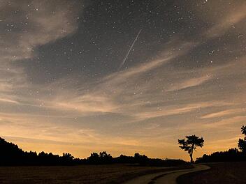 Der Himmel über Aufseß. Foto: Nicolas Armer, dpa