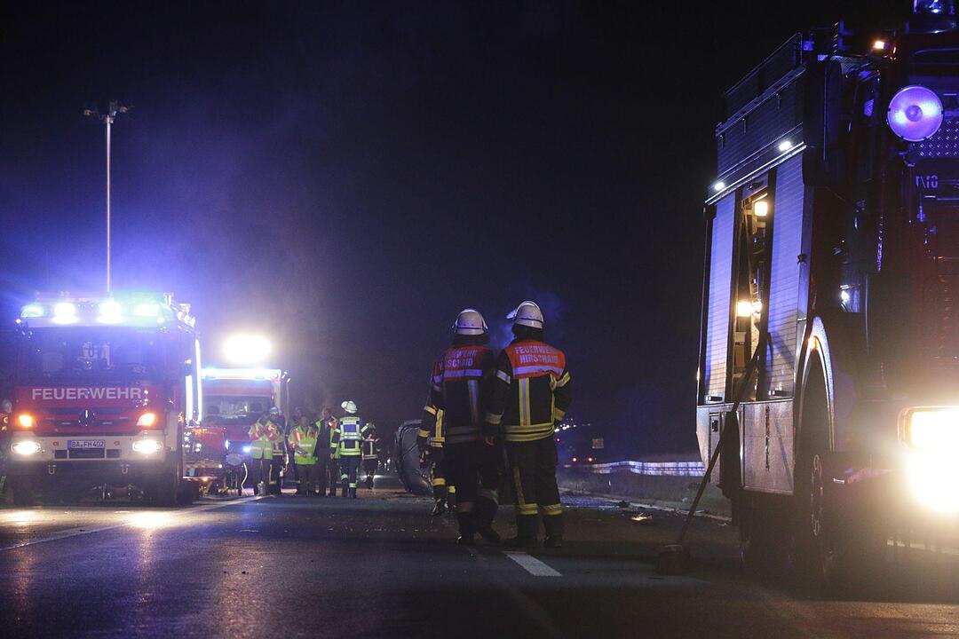 Zwei Unfälle auf A73 mit sechs Verletzten