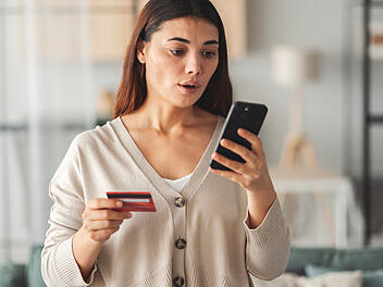 Betrug, Betrugsopfer, Phising, Phising-Mail, Datenklau, Konto, Geld