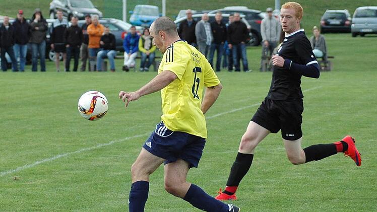 Bilder vom Spiel der Woche bei der SG Oberleicjhtersbach/Modlos gegen den TSV Stangenroth. Foto: Sebastian Schmitt