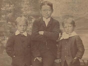 Die drei Hümmerbrüder um 1890. In der Mitte Heinrich, links Josef und rechts Hans.