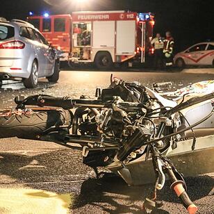 Schwerer Unfall bei Schweinfurt: 16-Jähriger lebensgefährlich verletzt