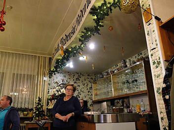 Traditionsgemäß gibt es die Schlimpfhofer Bürgerversammlung im Gasthaus Waldesruh. Gerd Schaar
