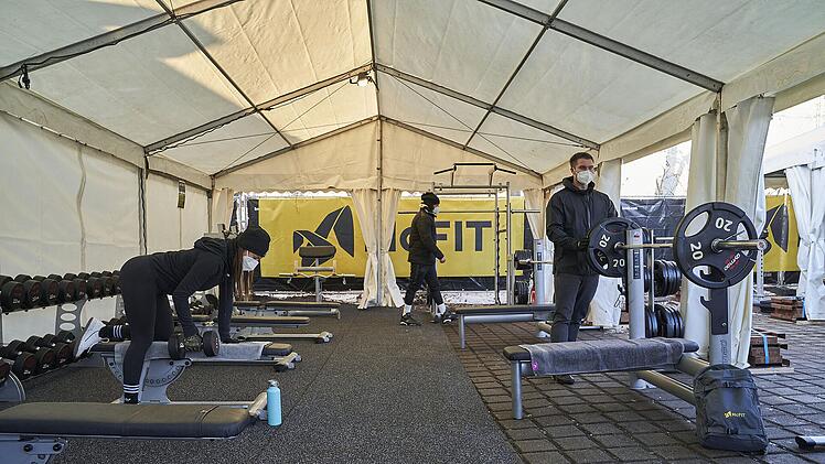 Bayern: McFit eröffnet vier Outdoor-Fitnessstudios