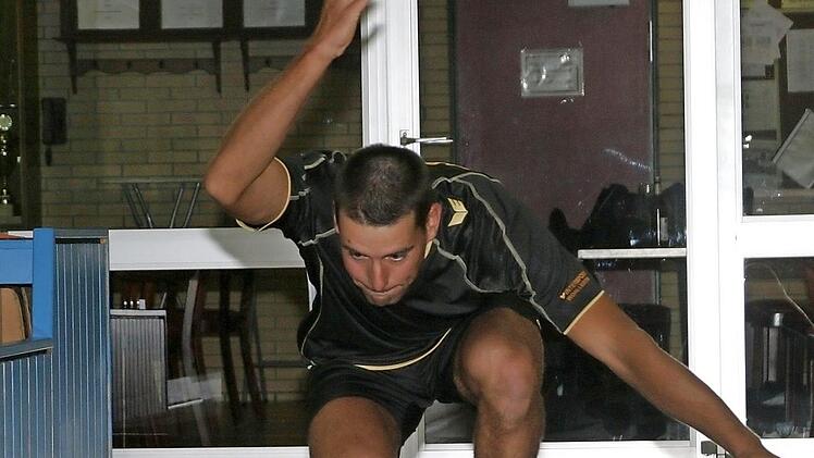 Patrick Kalb vom Bayernligisten Baur-SV Burgkunstadt steht ab der neuen Saison f&uuml;r den potenziellen Erstligisten PSV Franken Neustadt auf der Platte. Er h&auml;lt den bayerischen Rekord im 120-Kugel-Spiel mit fantastischen 688 Kegeln. Foto: Archiv