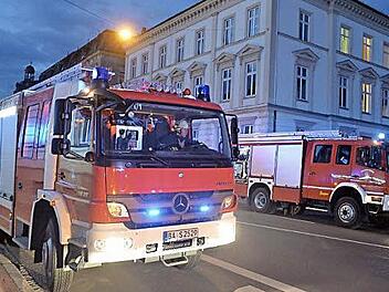 Am Montagabend war die Feuerwehr zu einem Zimmerbrand in Bamberg gerufen worden.  Foto: Ronald Rinklef