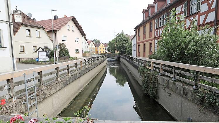 Am Leitenbach bei Wiesengiech (hier eine Aufnahme aus dem Ort) ereignete sich letztes Jahr in der Flur ein Spritzmittelunfall. Foto: Barbara Herbst