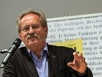 Wenn ein Politiker über einen Politiker spricht: Christian Ude hält einen Vortrag über Kurt Eisner.