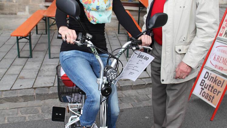 Damit hat man sicher keine Parkplatzprobleme. Foto: Gerda Völk