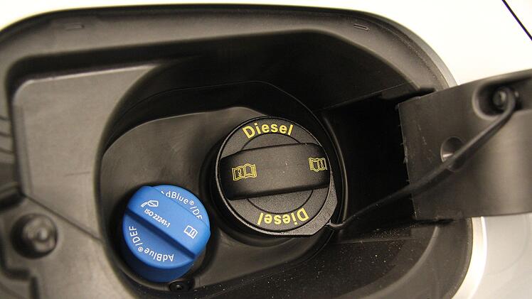 Symbolbild: Adblue, Diesel