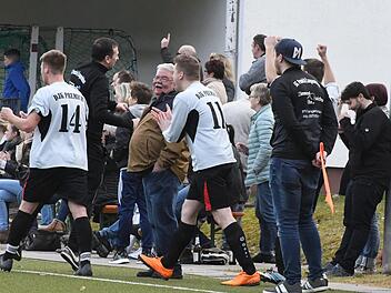Der DJK-SV Premich hat Grund zur Freude. Nach längerem Hin und Her konnte der Vorstand komplett besetzt werden. Als eine gute Lösung wurde bei der Jahreshauptversammlung die Spielvereinigung mit Langenleiten bezeichnet. Hopf