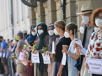 Die Aufregung war groß, als Ermittlungsbehörden mitgeteilt haben, dass der Messerangreifer aus Würzburg "möglicherweise schuldunfähig" sei. Experten erklären, was das genau bedeutet.