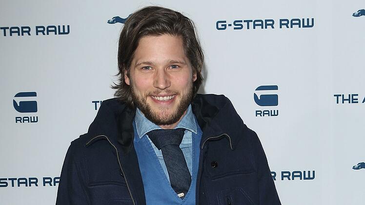 Sebastian Str&ouml;bel muss in der Serie "Die Bergretter" immer wieder knifflige Stunt-Szenen mit &uuml;berstehen.