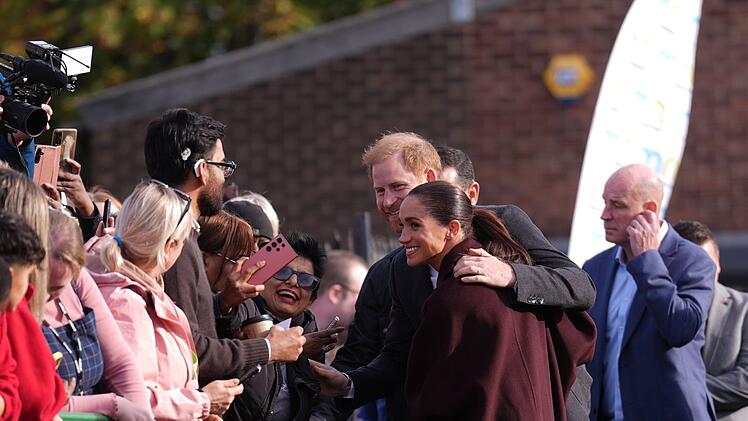 Harry und Meghan zeigen sich erstmals seit R&uuml;ckkehr